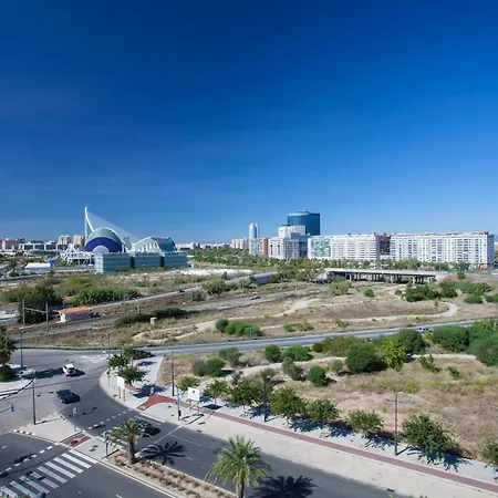 Singularstays Oceanic Apartment